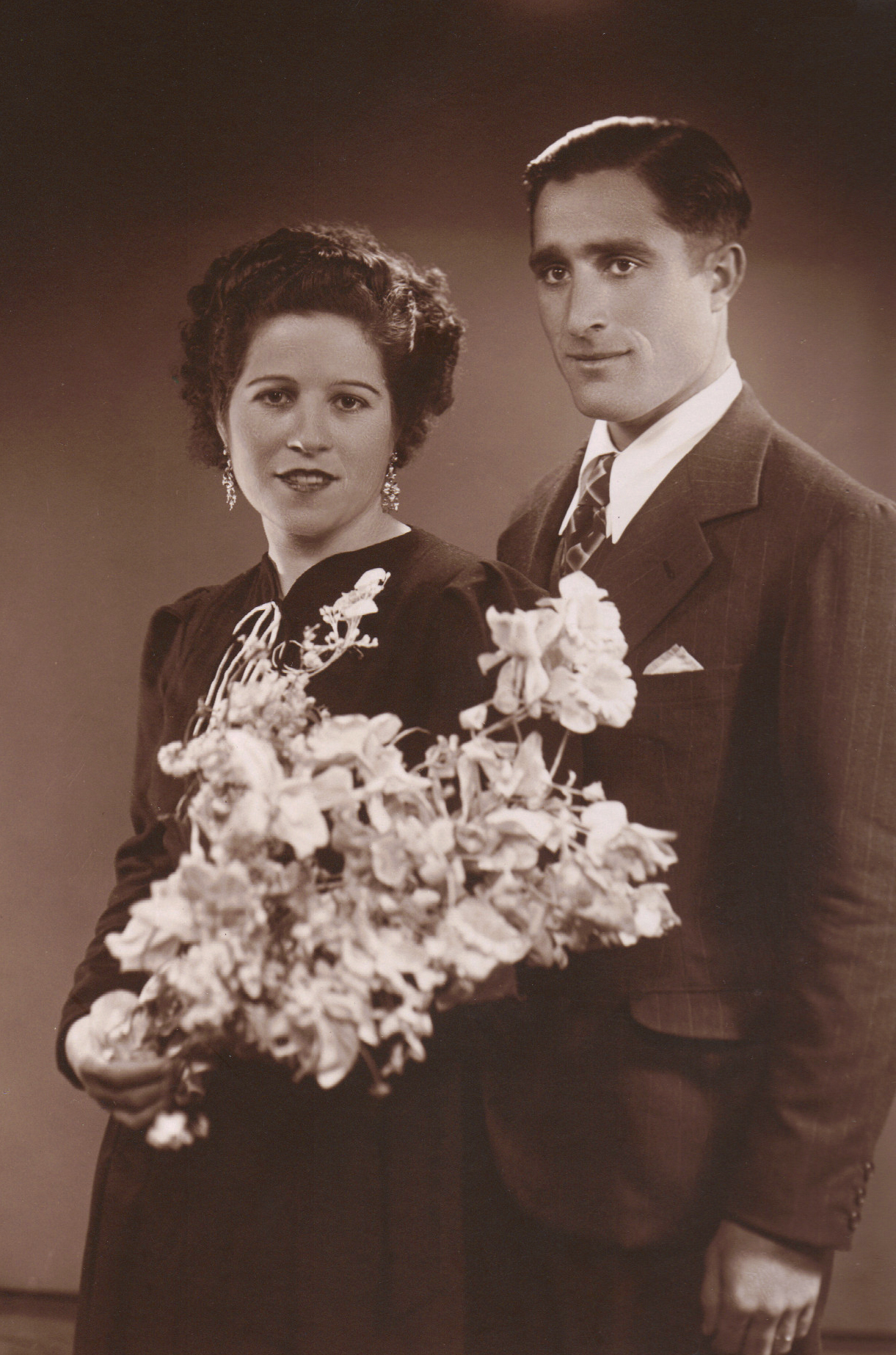 1940 Boda de José Abadía y Pilar ibañezpor, por Jesus Abadia