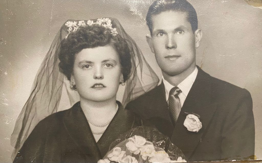 Boda Fuensanta y Apolinar en 1953 Imagen adjunto por Nati el 08/02/2021  a las 12:04