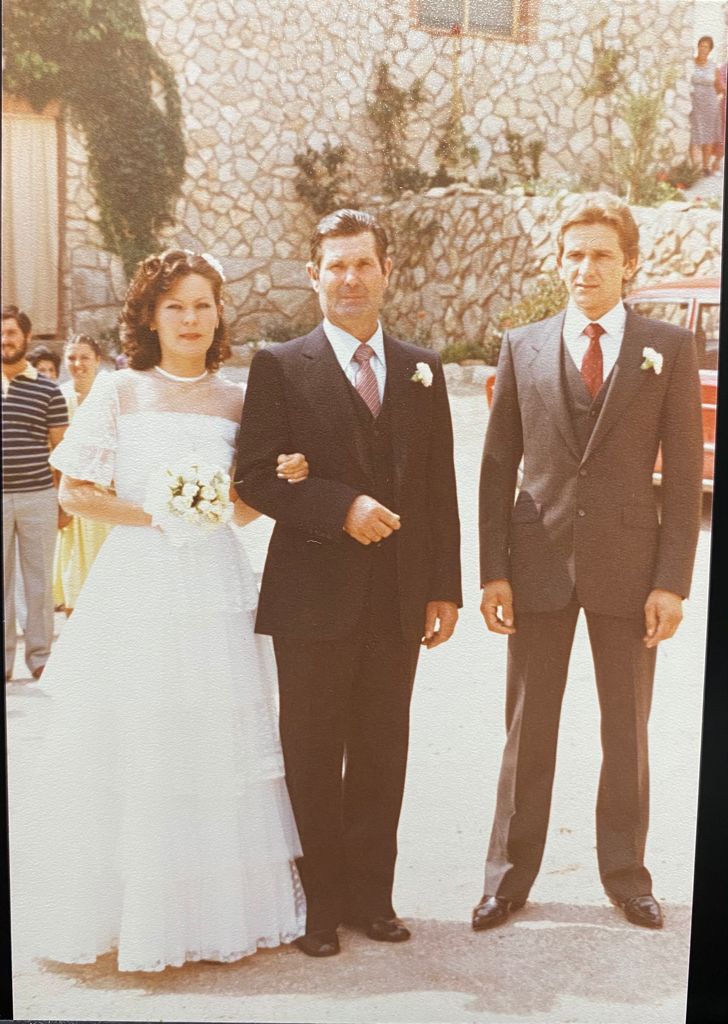 Boda Nati y Gabriel en 1982 Imagen adjunto por Nati el 08/02/2021  a las 12:10