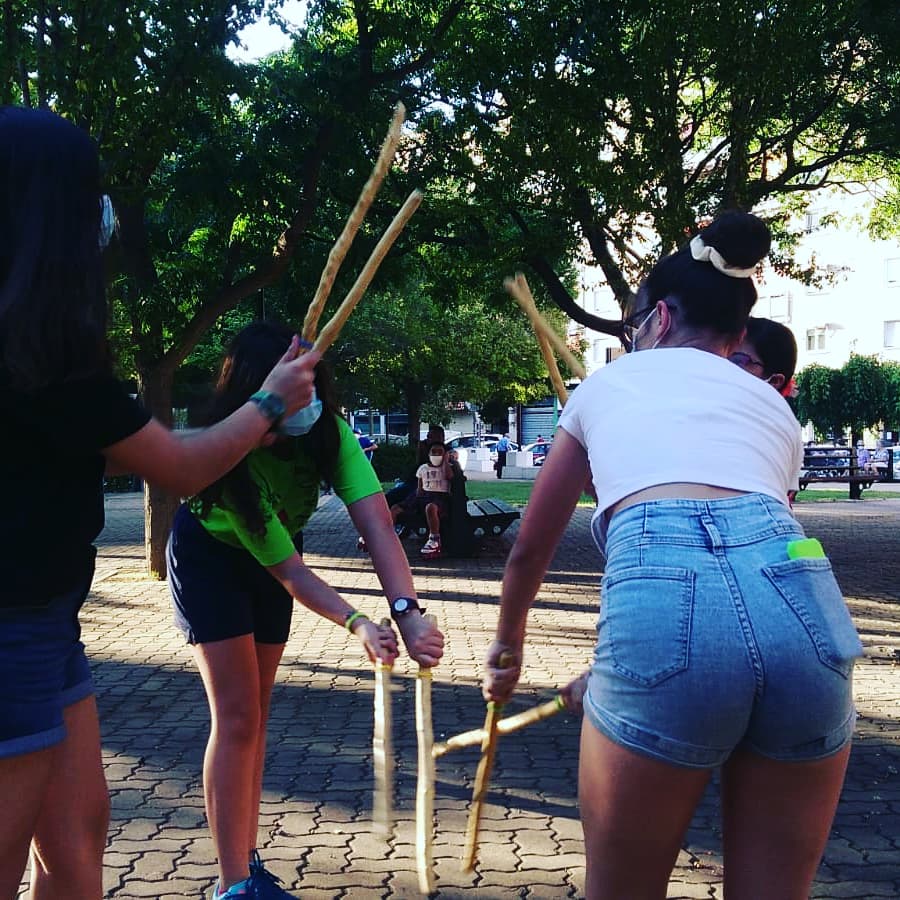 Ensayos en tiempos de COVID